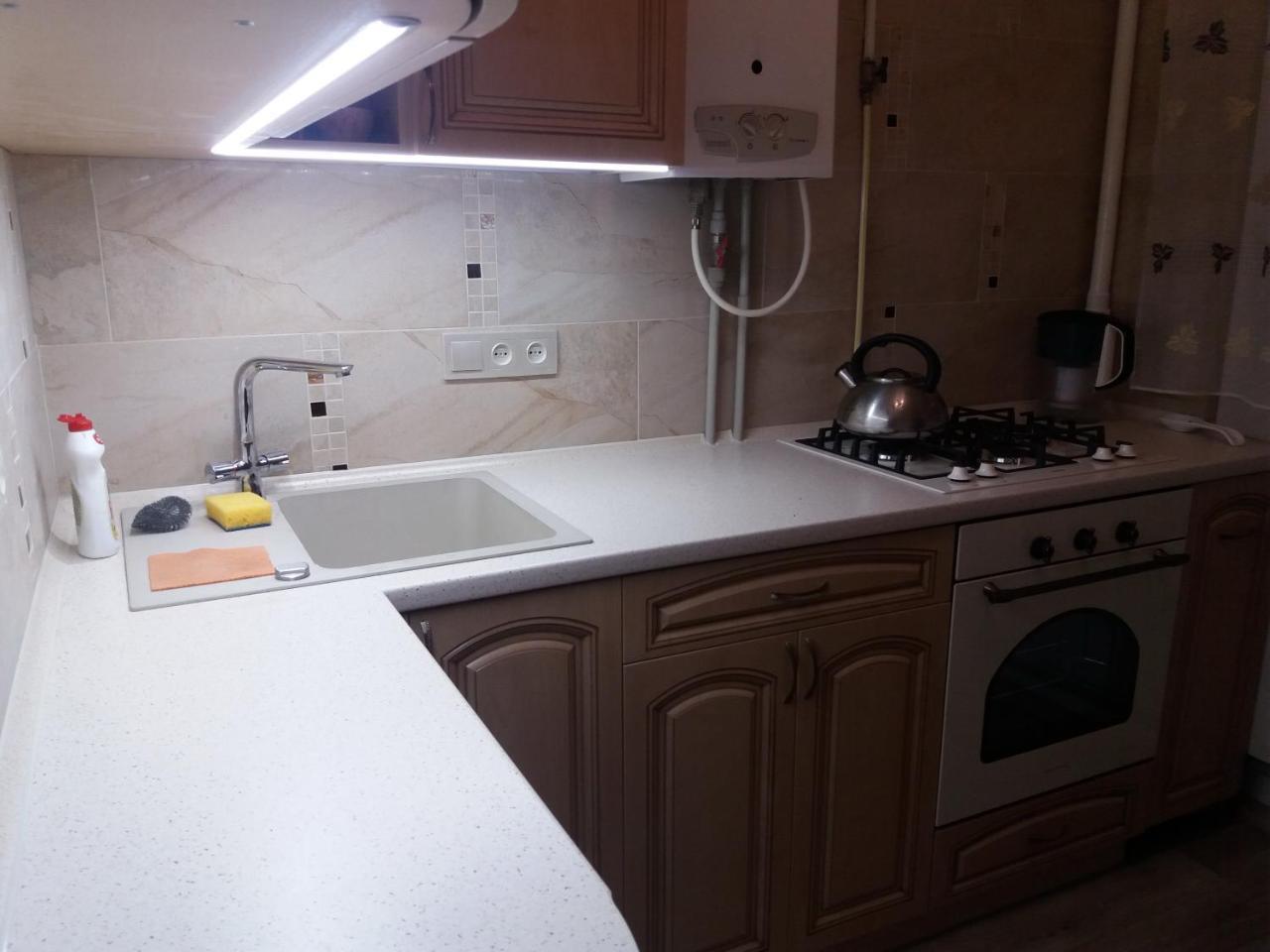 Сozy Appartment Near Metro Station "23 Avgusta" 카리프 외부 사진